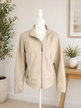 Royalty For Me Juniors Large Cream Faux Leather Moto Jacket Zip Pockets